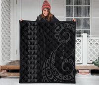 Hawaii Kakau Gray Polynesian Premium Quilt - Polynesian Pride
