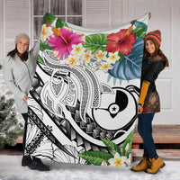 YAP Polynesian Premium Blanket- Summer Plumeria (White) - Polynesian Pride