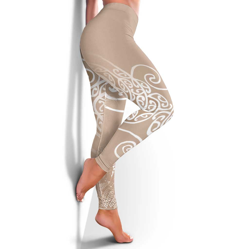 Aotearoa Maori Koru Curves Leggings Silver Ferns - Mocha