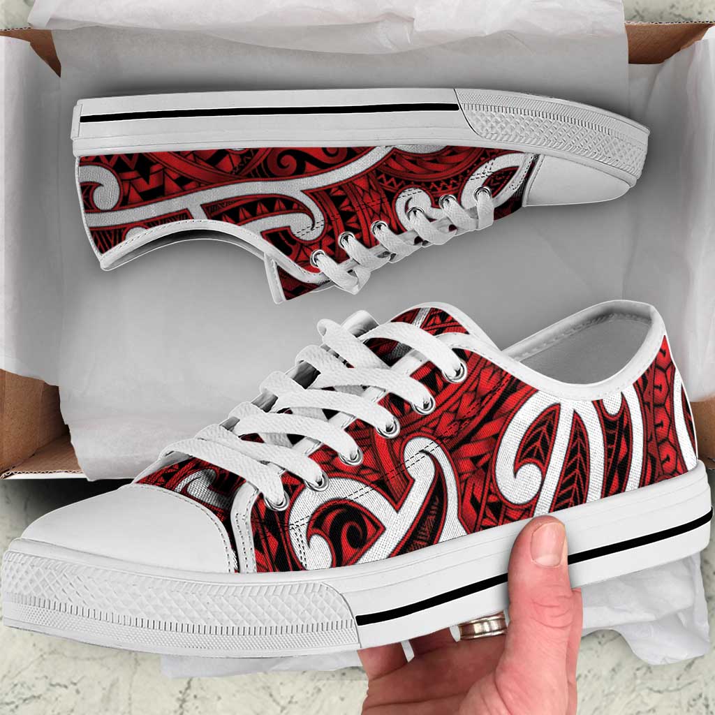 Aotearoa Maori Kowhaiwhai Low Top Shoes Whero Puhoro and Patiki