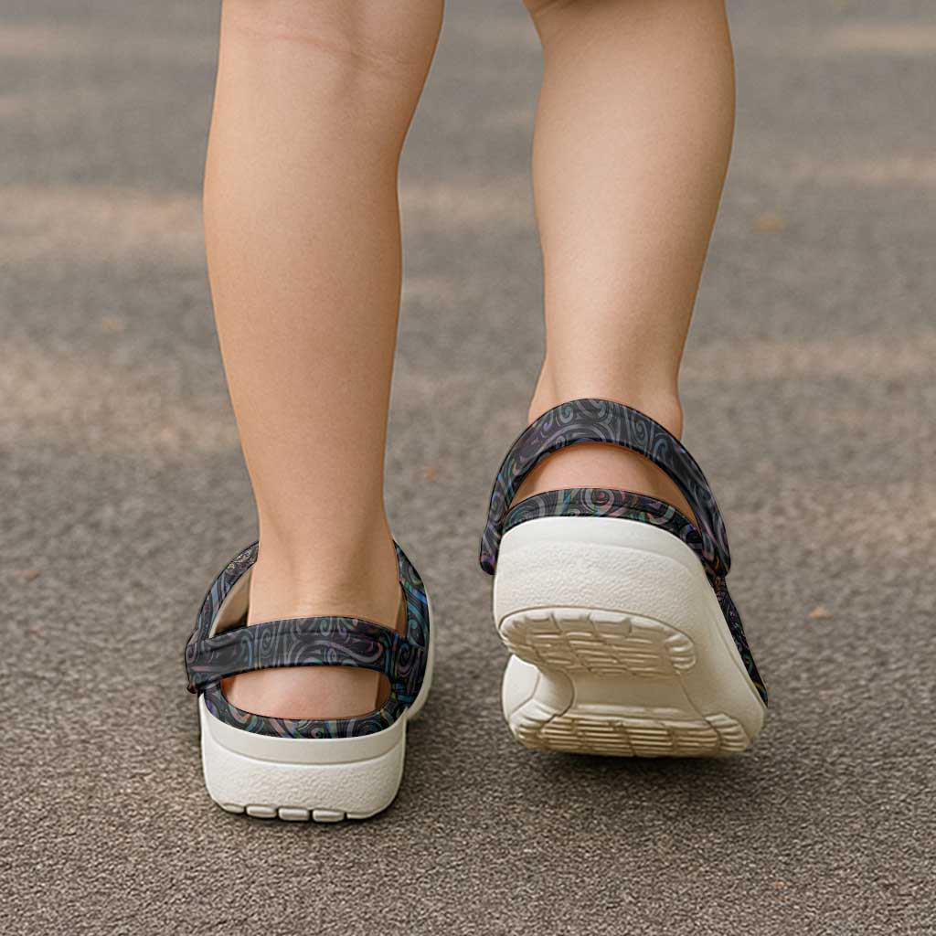 Aotearoa Moko Tribal Tattoo Clogs Shoes New Zealand Maori Penguin and Fantail Paua Shell Style LT03 - Polynesian Pride