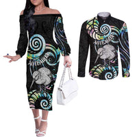 New Zealand Kiwi Bird Couples Matching Off The Shoulder Long Sleeve Dress and Long Sleeve Button Shirt Silver Fern Koru Paua Shell DT04 Black - Polynesian Pride