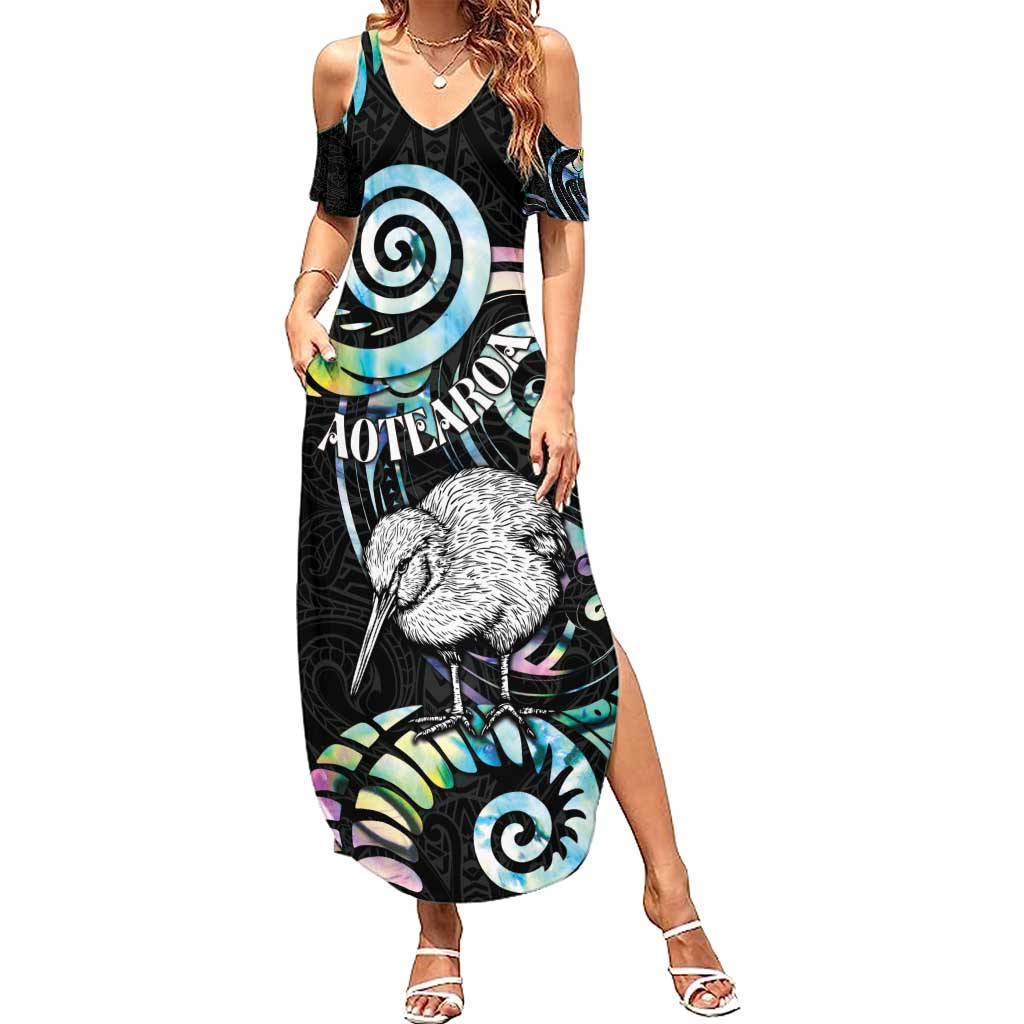 New Zealand Kiwi Bird Family Matching Summer Maxi Dress and Hawaiian Shirt Silver Fern Koru Paua Shell DT04 Mom's Dress Black - Polynesian Pride