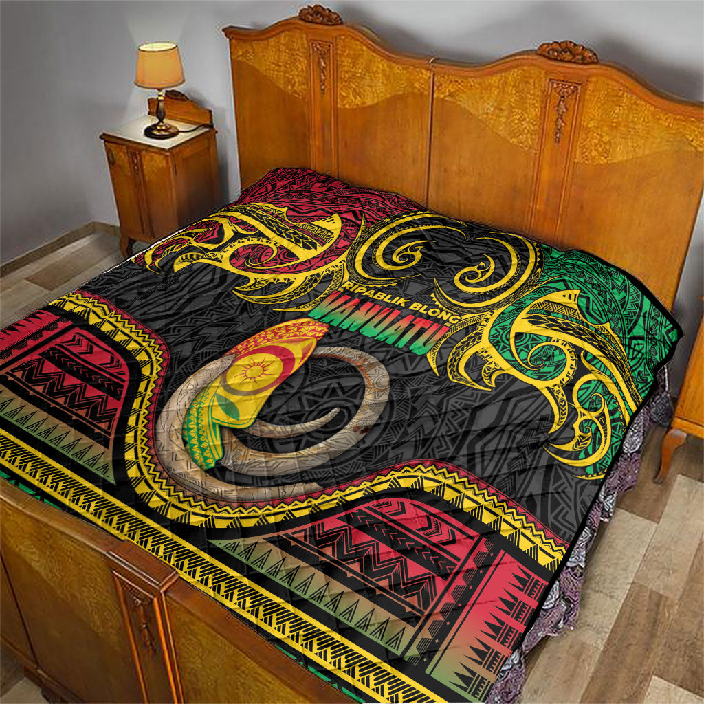 Vanuatu Language Week Quilt Boar Tusk Warrior Tribal Floral Pattern