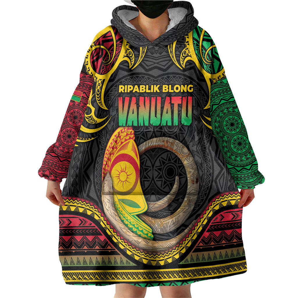 Vanuatu Language Week Wearable Blanket Hoodie Boar Tusk Warrior Tribal Floral Pattern