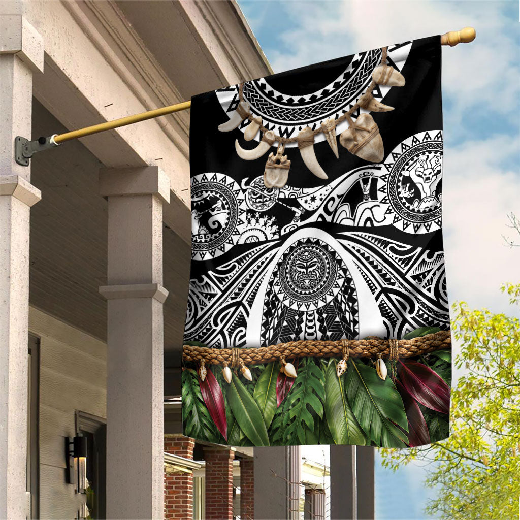 Polynesia Maui Black Tattoo Inspired Garden Flag Tropical Leaf Skirt Costume DT05 House Flag Black - Polynesian Pride