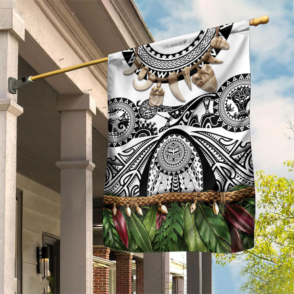 Polynesia Maui White Tattoo Inspired Garden Flag Tropical Leaf Skirt Costume DT05 House Flag White - Polynesian Pride