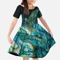 Personalised New Zealand Dart Family Matching Off Shoulder Maxi Dress and Hawaiian Shirt Maori Fern With Paua Shell DT05 Daughter's Dress Green - Polynesian Pride
