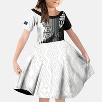 Custom New Zealand Football Family Matching Summer Maxi Dress and Hawaiian Shirt Silver Fern Maori Pattern Monochrome DT05 Daughter's Dress White - Polynesian Pride
