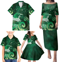 New Zealand Matariki Family Matching Puletasi and Hawaiian Shirt Maori Tui Bird Green Galaxy DT05 - Polynesian Pride