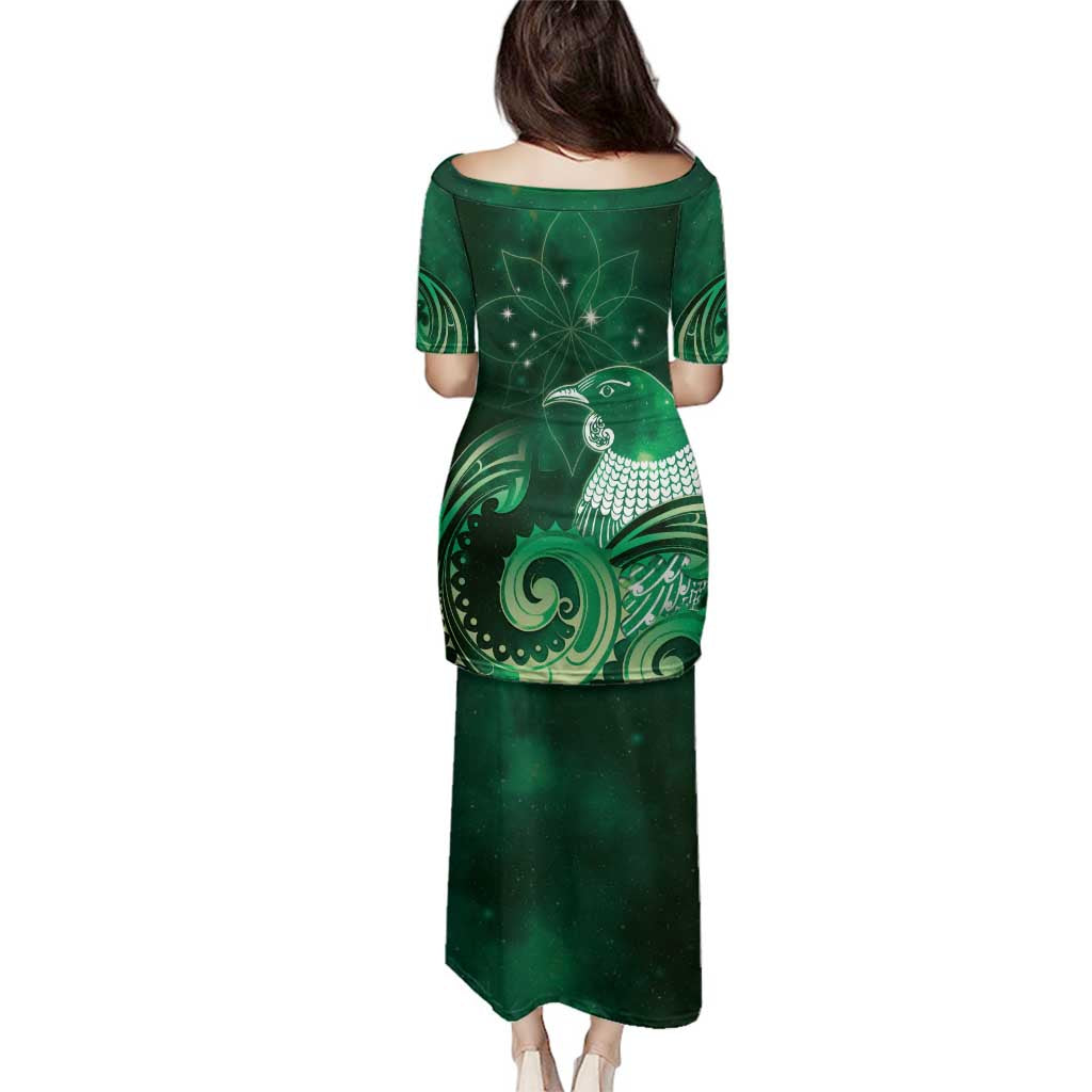 New Zealand Matariki Family Matching Puletasi and Hawaiian Shirt Maori Tui Bird Green Galaxy DT05 - Polynesian Pride