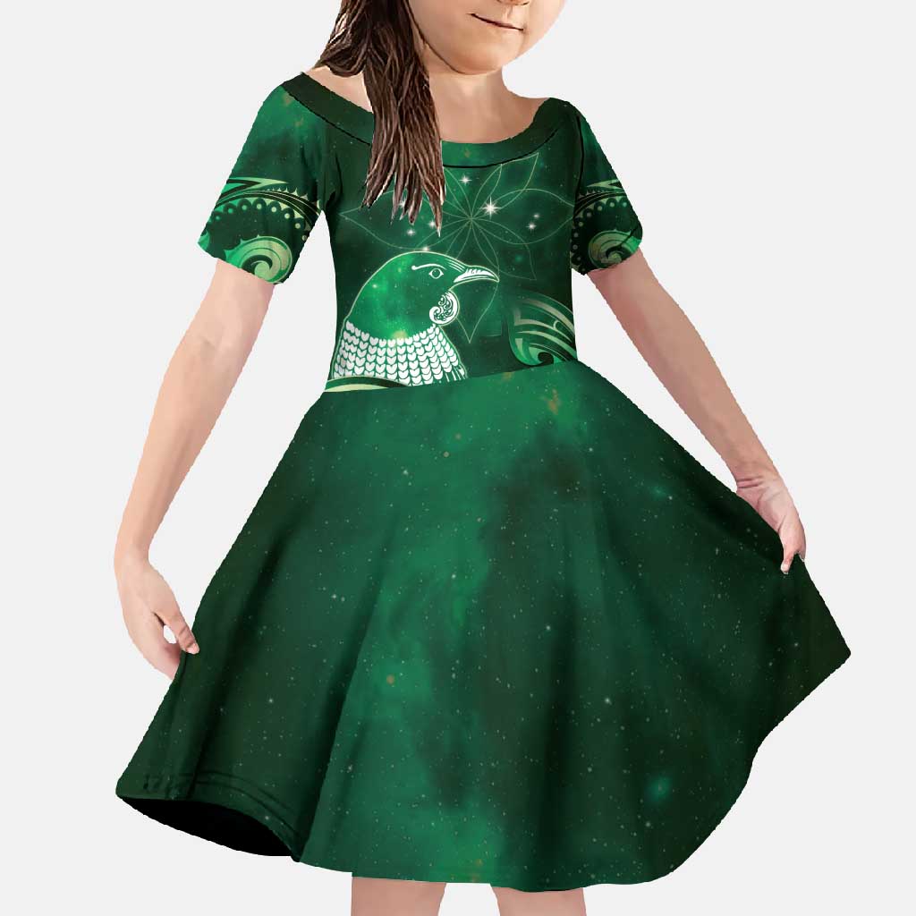 New Zealand Matariki Family Matching Short Sleeve Bodycon Dress and Hawaiian Shirt Maori Tui Bird Green Galaxy DT05 Daughter's Dress Green - Polynesian Pride