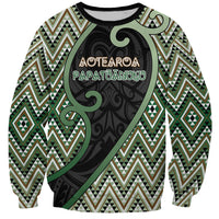 Custom Aotearoa Atua Papatuanuku Sweatshirt Earth Mother Father Koru Patterns DT05 Unisex Green - Polynesian Pride