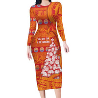 French Polynesia Christmas Family Matching Long Sleeve Bodycon Dress and Hawaiian Shirt Seashell Xmas Tree Tribal Waves DT05 Mom's Dress Orange - Polynesian Pride