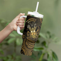 Niue Christmas Tumbler With Handle Niuean Crab Xmas Tribal Waves - Polynesian Pride