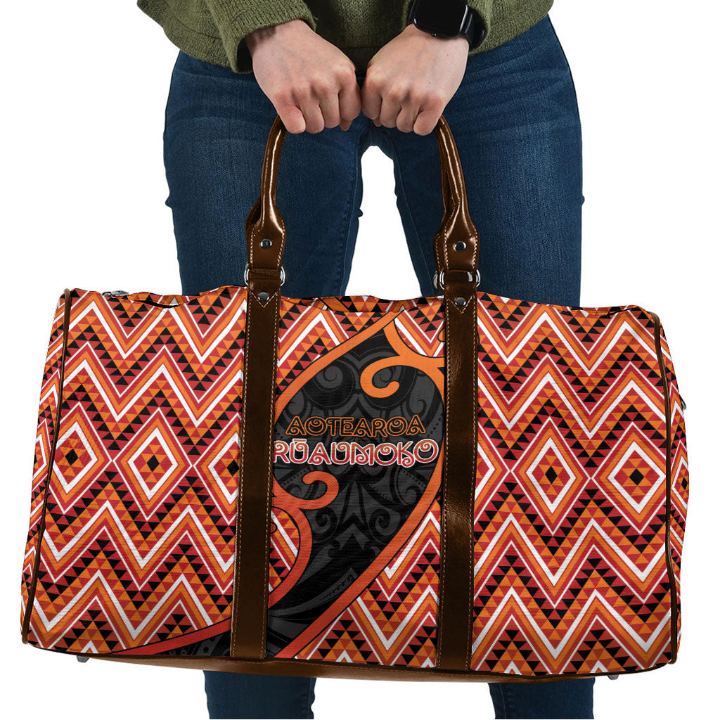 Aotearoa Atua Ruaumoko Travel Bag God Of Volcanoes Koru Patterns DT05 Orange - Polynesian Pride