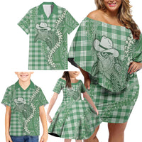 Green Hawaii Palaka Cowboy Turtle Family Matching Off Shoulder Short Dress and Hawaiian Shirt Hawaiian Paniolo Puakenikeni Maile Lei DT05 - Polynesian Pride