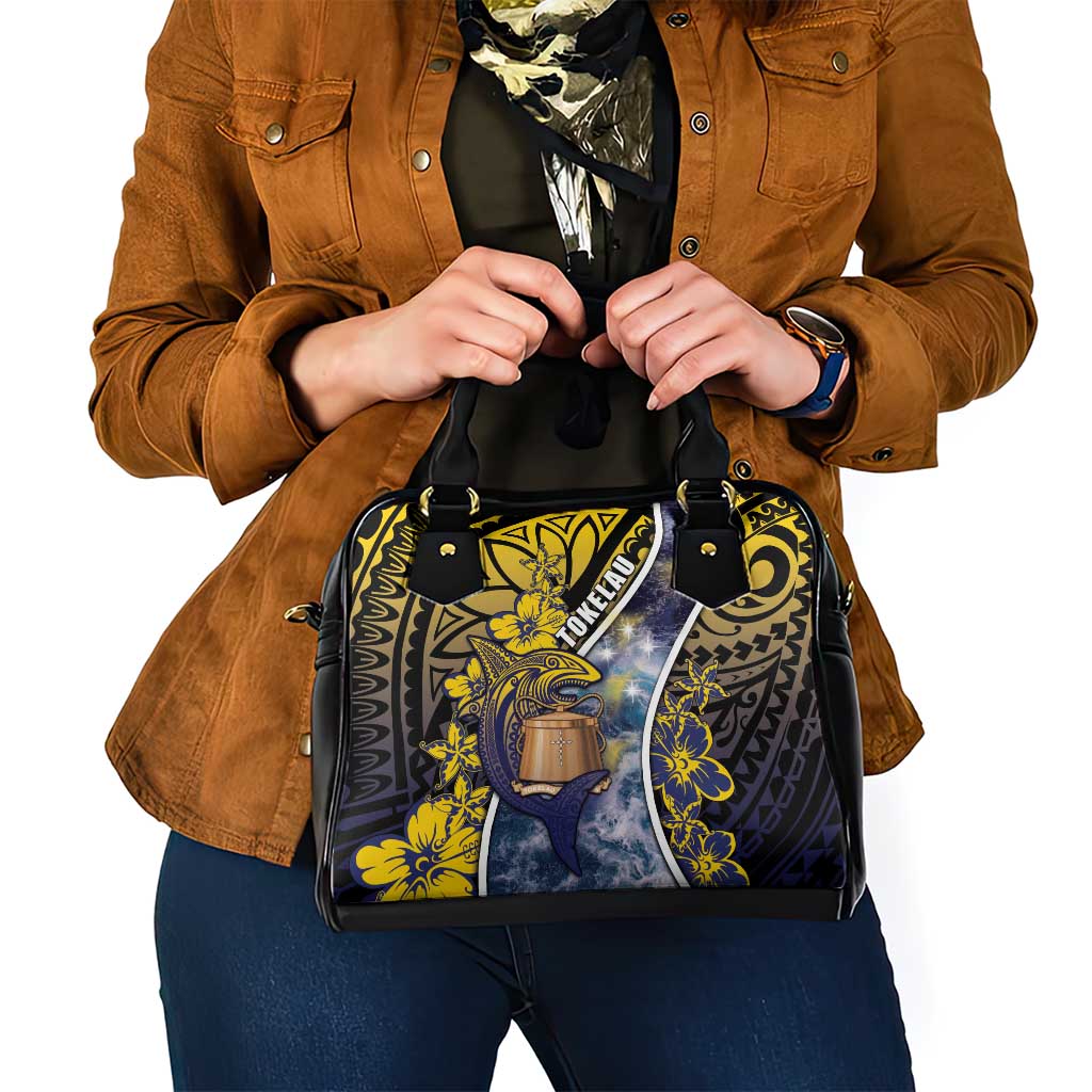 Tokelau Shoulder Handbag National Badge Waves Style