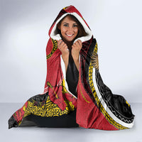 Papua New Guinea Language Week Hooded Blanket Bird Of Paradise Tribal Floral Pattern DT05 - Polynesian Pride