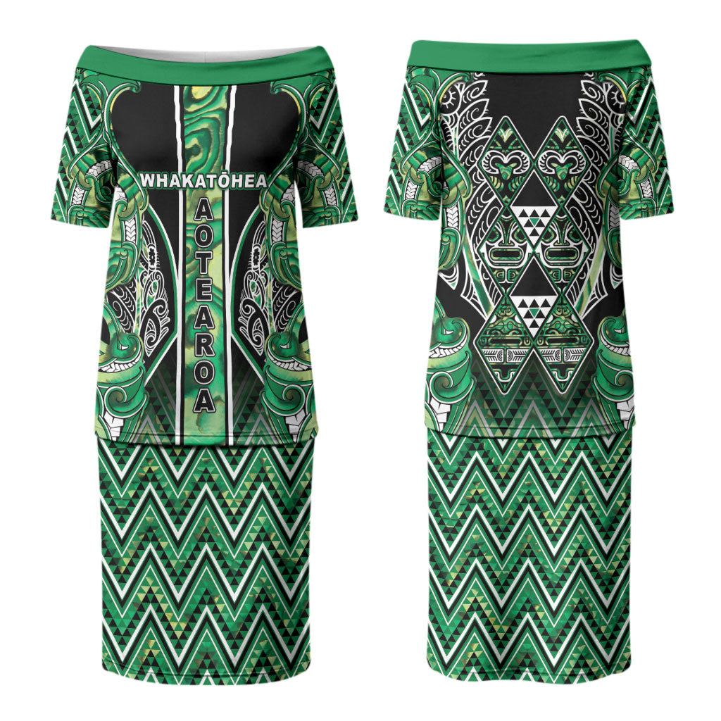 Aotearoa Whakatohea Couples Matching Puletasi and Long Sleeve Button Shirt Maori Tribal Green Abalone Paua Shell Pattern DT05 - Polynesian Pride