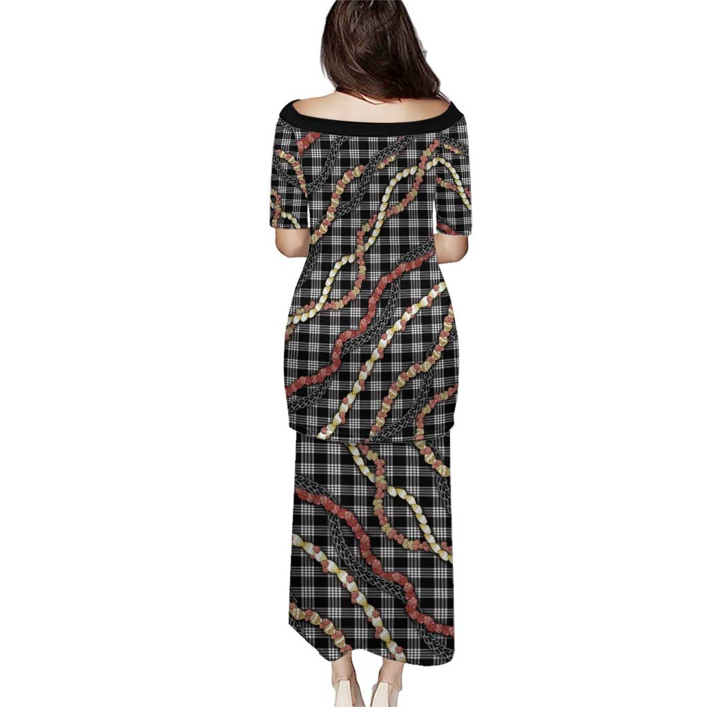 Hawaii Palaka Niihau Shell Lei Puletasi Tropical Island Plaid Patterns