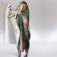 Hawaii Hooded Blanket Green Polynesian Monstera Patterns - Polynesian Pride