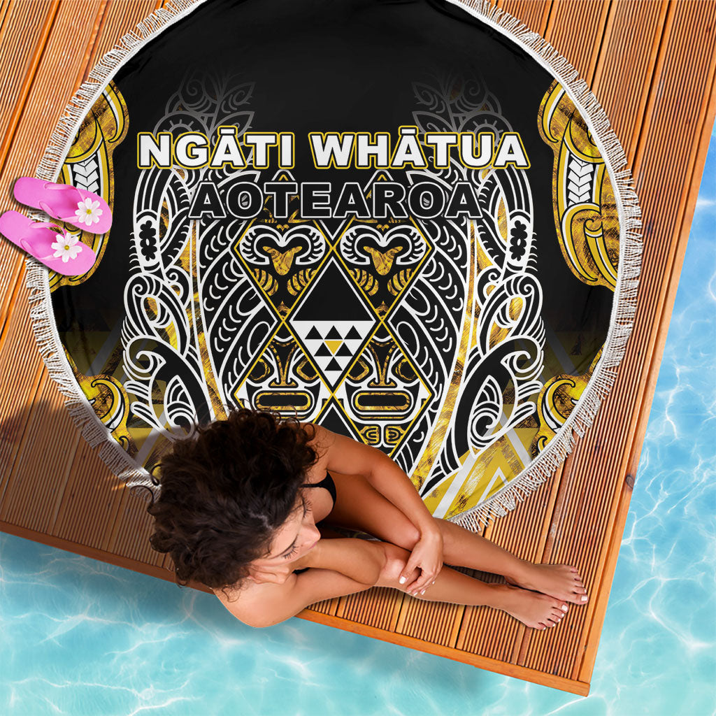 Aotearoa Ngati Whatua Beach Blanket Maori Tribal Gold Paua Shell Pattern DT05 - Polynesian Pride