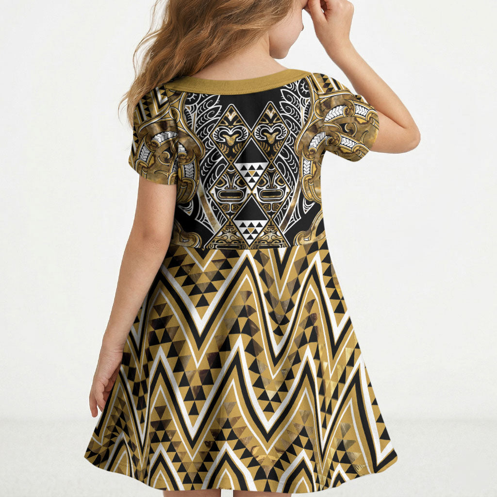 Aotearoa Waikato Tainui Kid Short Sleeve Dress Maori Light Gold Tribal Paua Shell Pattern DT05 - Polynesian Pride
