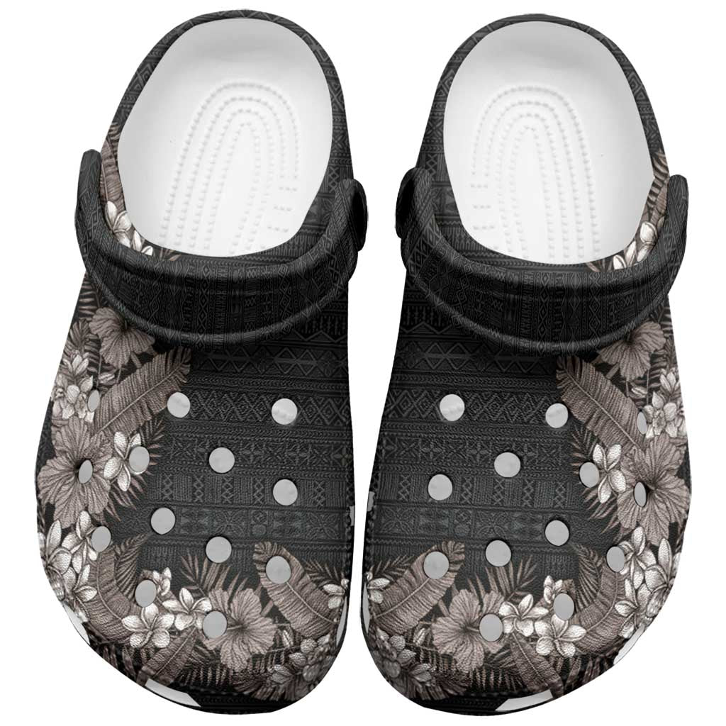 Hawaii Tropical Flowers and Leaves Clogs Shoes Tapa Pattern Grayscale Mode