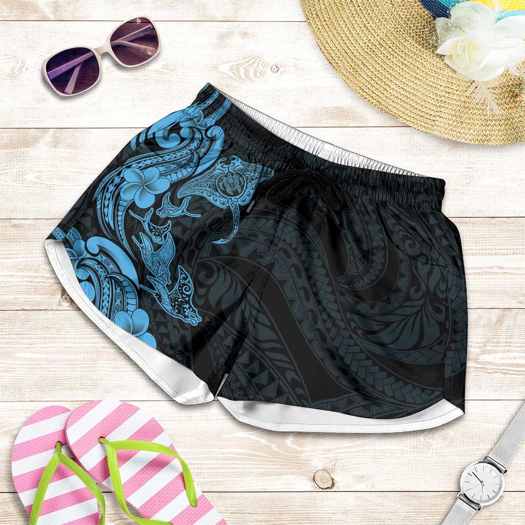 Hawaiian Manta Rays Shorts for Women Tribal Hibiscus Polynesian Tattoos Blue Color - Polynesian Pride