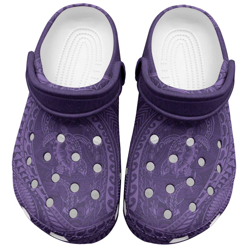 Hawaiian Turtle and Shark Clogs Shoes Kakau Tribal with Polynesian Pattern Purple Color
