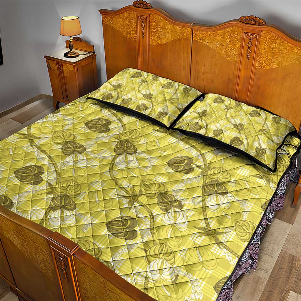 Anthurium Pikake Ti Leaf Palaka Quilt Bed Set Yellow Version