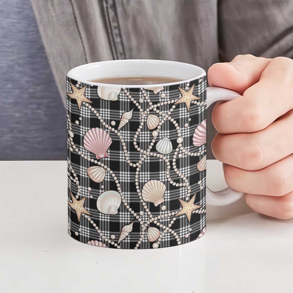Hawaiian Ocean Seashells Ceramic Mug Black Palaka Pattern