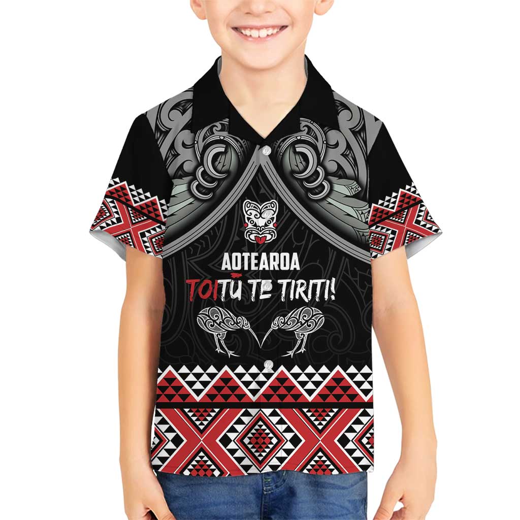 Aotearoa Toitu Te Tiriti Waitangi Family Matching Off Shoulder Maxi Dress and Hawaiian Shirt Proud To Be Maori LT01 Son's Shirt Black - Polynesian Pride
