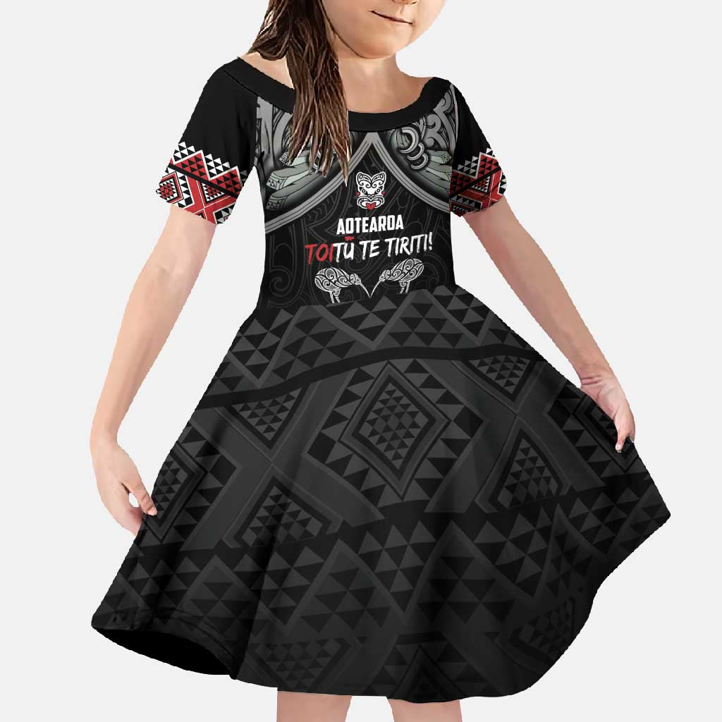 Aotearoa Toitu Te Tiriti Waitangi Family Matching Tank Maxi Dress and Hawaiian Shirt Proud To Be Maori LT01 Daughter's Dress Black - Polynesian Pride