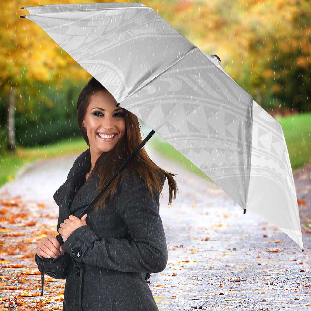 Hawaii Tropical Leaves Umbrella Polynesian Pattern