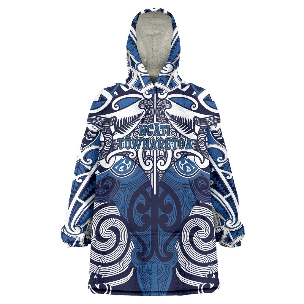 Personalised Maori Ngati Tuwharetoa Wearable Blanket Hoodie Silver Fern Kowhaiwhai Art