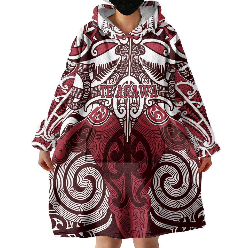 Personalised Maori Te Arawa Wearable Blanket Hoodie Silver Fern Kowhaiwhai Art