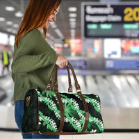 Puakenikeni Maile Lei Travel Bag Frangipani Green Tropical Leaves