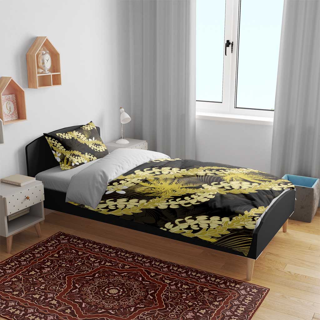 Puakenikeni Maile Lei Bedding Set Frangipani Yellow Tropical Leaves