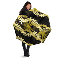 Puakenikeni Maile Lei Umbrella Frangipani Yellow Tropical Leaves