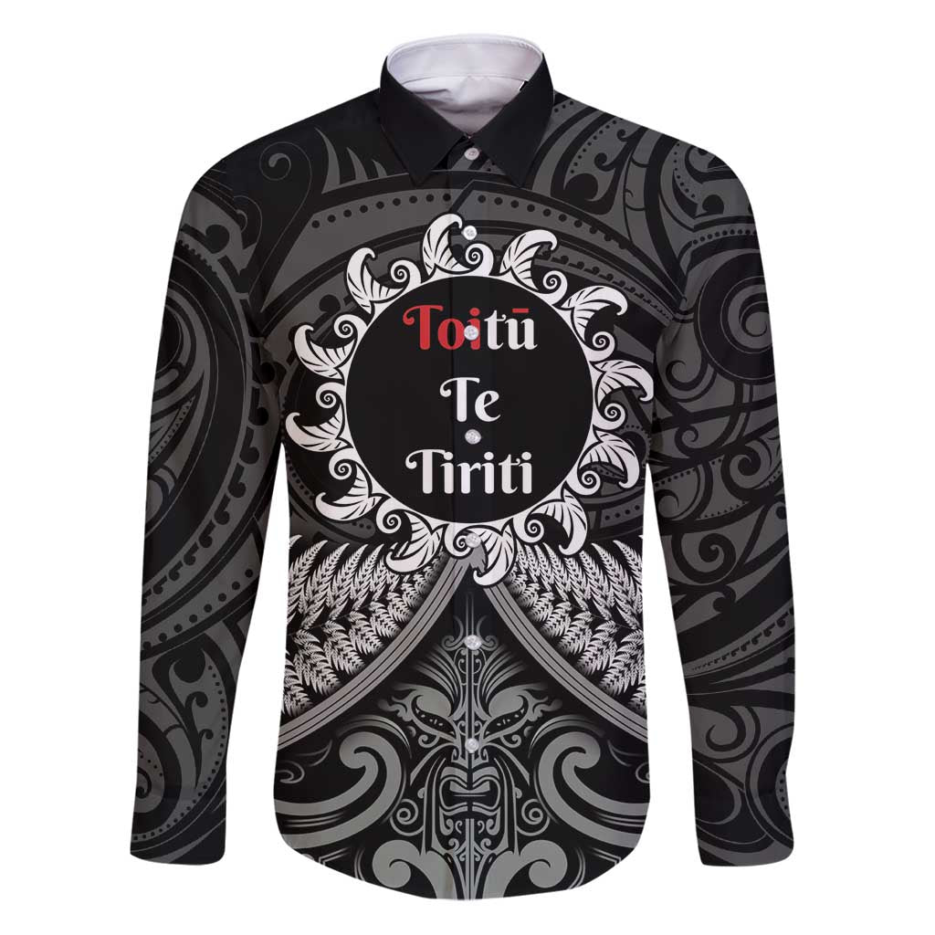 Personalised Toitu Te Tiriti Aotearoa Silver Fern Family Matching Puletasi and Hawaiian Shirt New Zealand Maori Pattern LT01 Dad's Shirt - Long Sleeve Black - Polynesian Pride