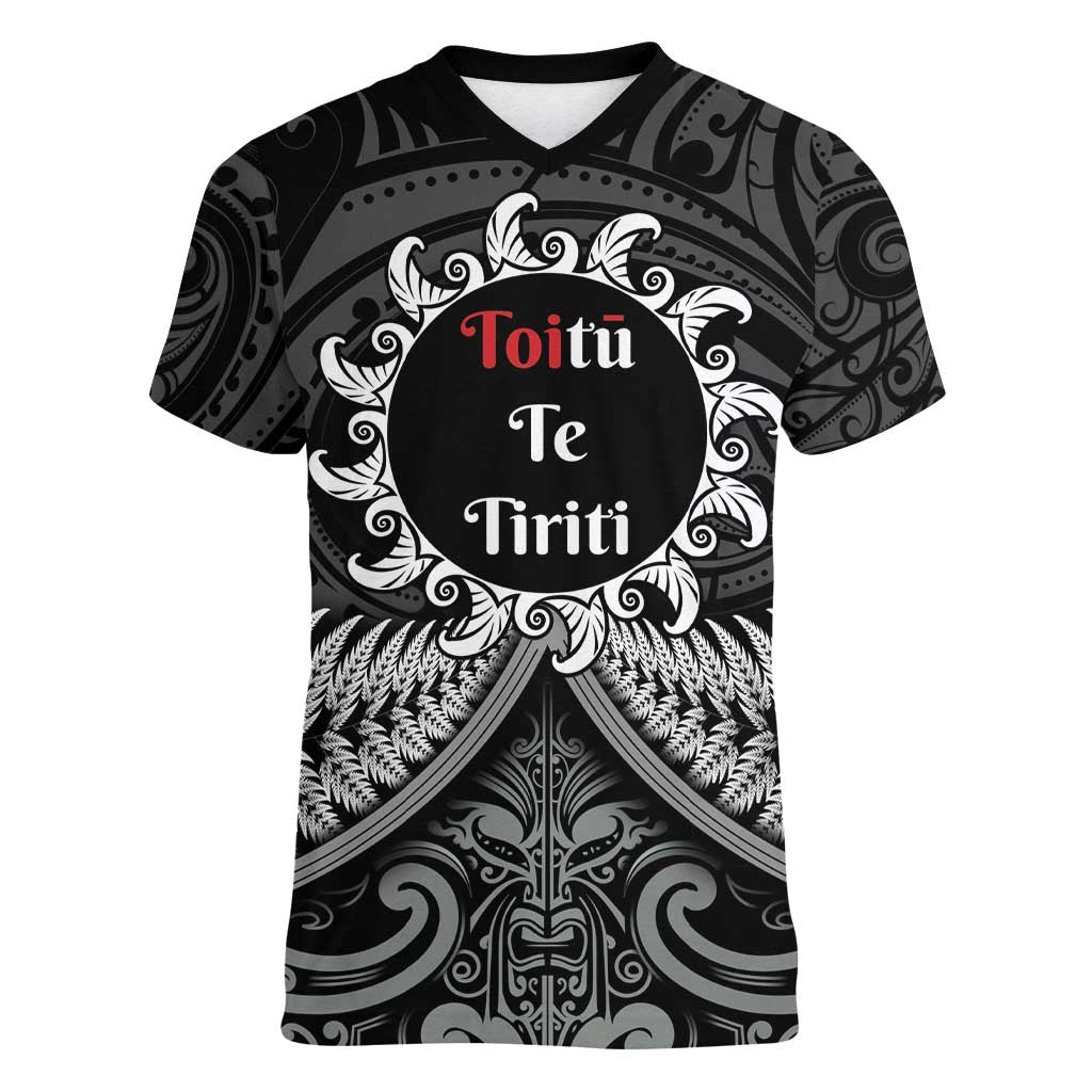 Personalised Toitu Te Tiriti Aotearoa Silver Fern Women V-Neck T-Shirt New Zealand Maori Pattern