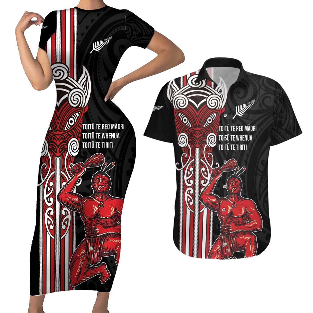 Toitu Te Reo Maori Toitu Te Whenua Toitu Te Tiriti Couples Matching Short Sleeve Bodycon Dress and Hawaiian Shirt Maori Warrior New Zealand LT01 Black - Polynesian Pride