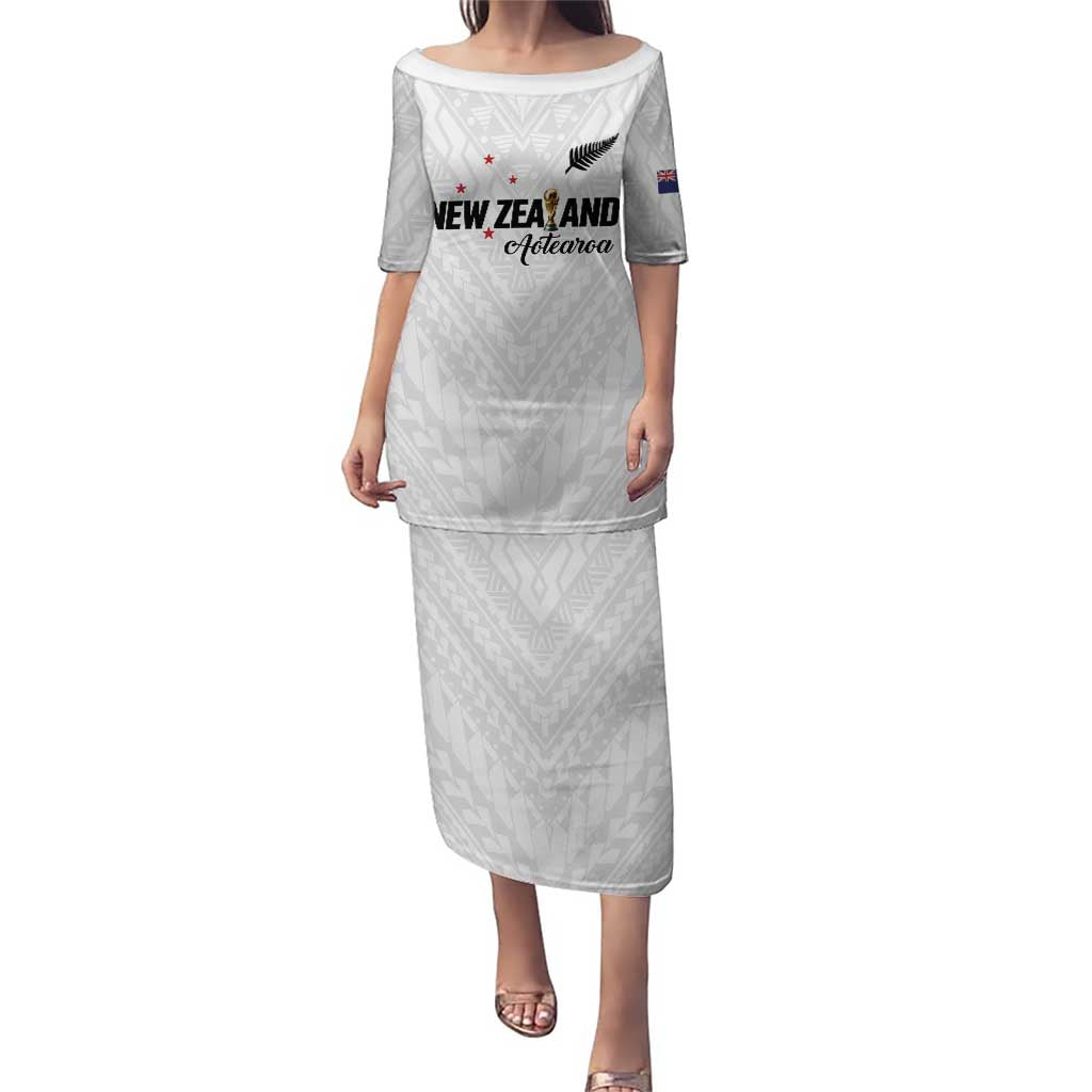 Custom Football New Zealand Family Matching Puletasi and Hawaiian Shirt Aotearoa United White Version LT01 Mom's Dress White - Polynesian Pride