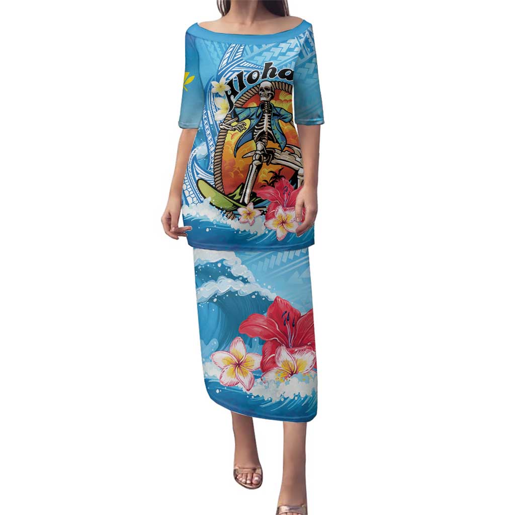 Personalized Aloha Hawaii Skeleton Surfing Family Matching Puletasi and Hawaiian Shirt Tribal Shark Plumeria LT01 Mom's Dress Blue - Polynesian Pride