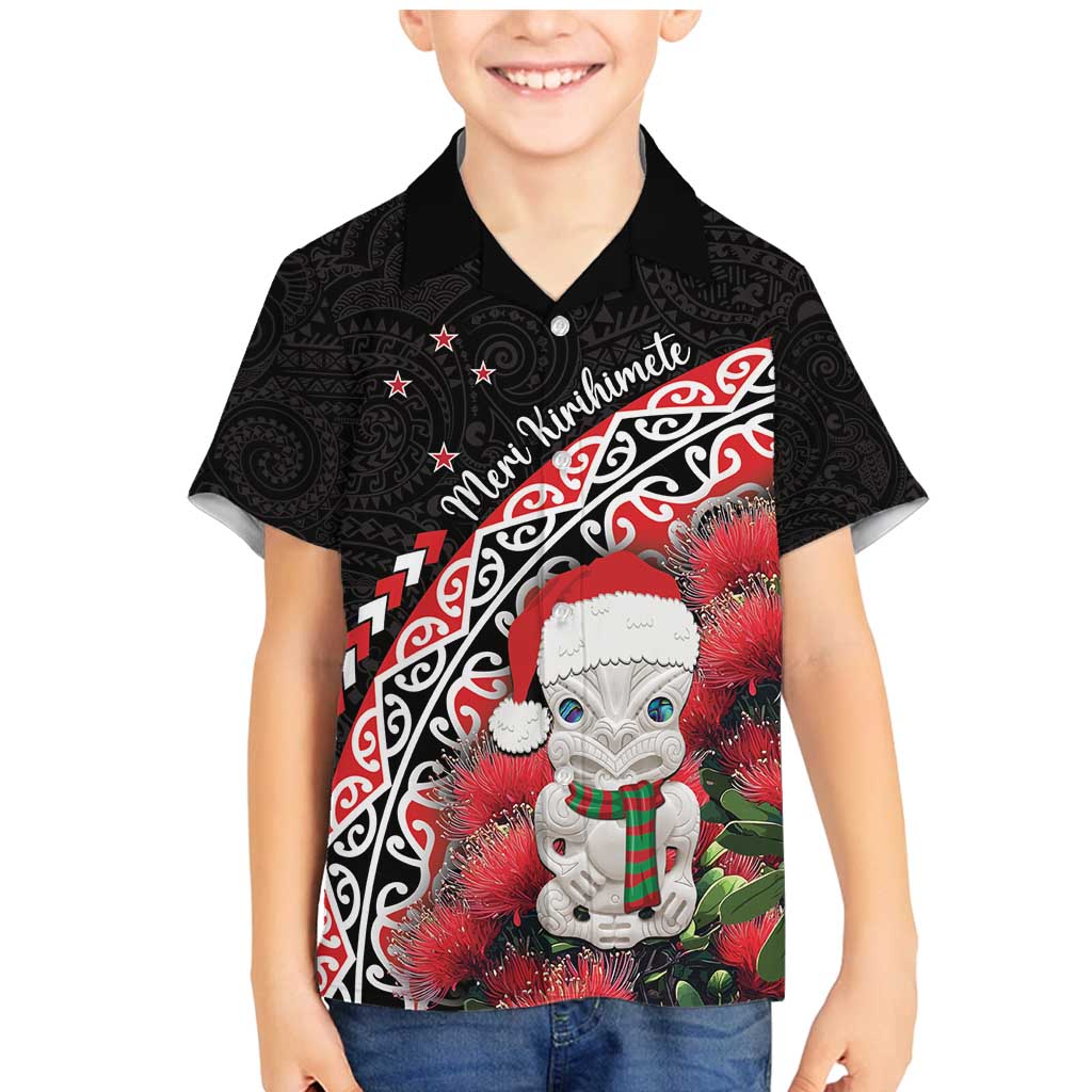 New Zealand Christmas Meri Kirihimete Family Matching Mermaid Dress and Hawaiian Shirt Santa Hei Tiki Pohutukawa LT01 Son's Shirt Black - Polynesian Pride