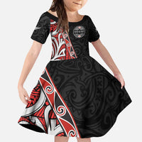 Aotearoa Toitu Te Tiriti Family Matching Off Shoulder Maxi Dress and Hawaiian Shirt Honour The Treaty New Zealand LT01 Daughter's Dress Black - Polynesian Pride