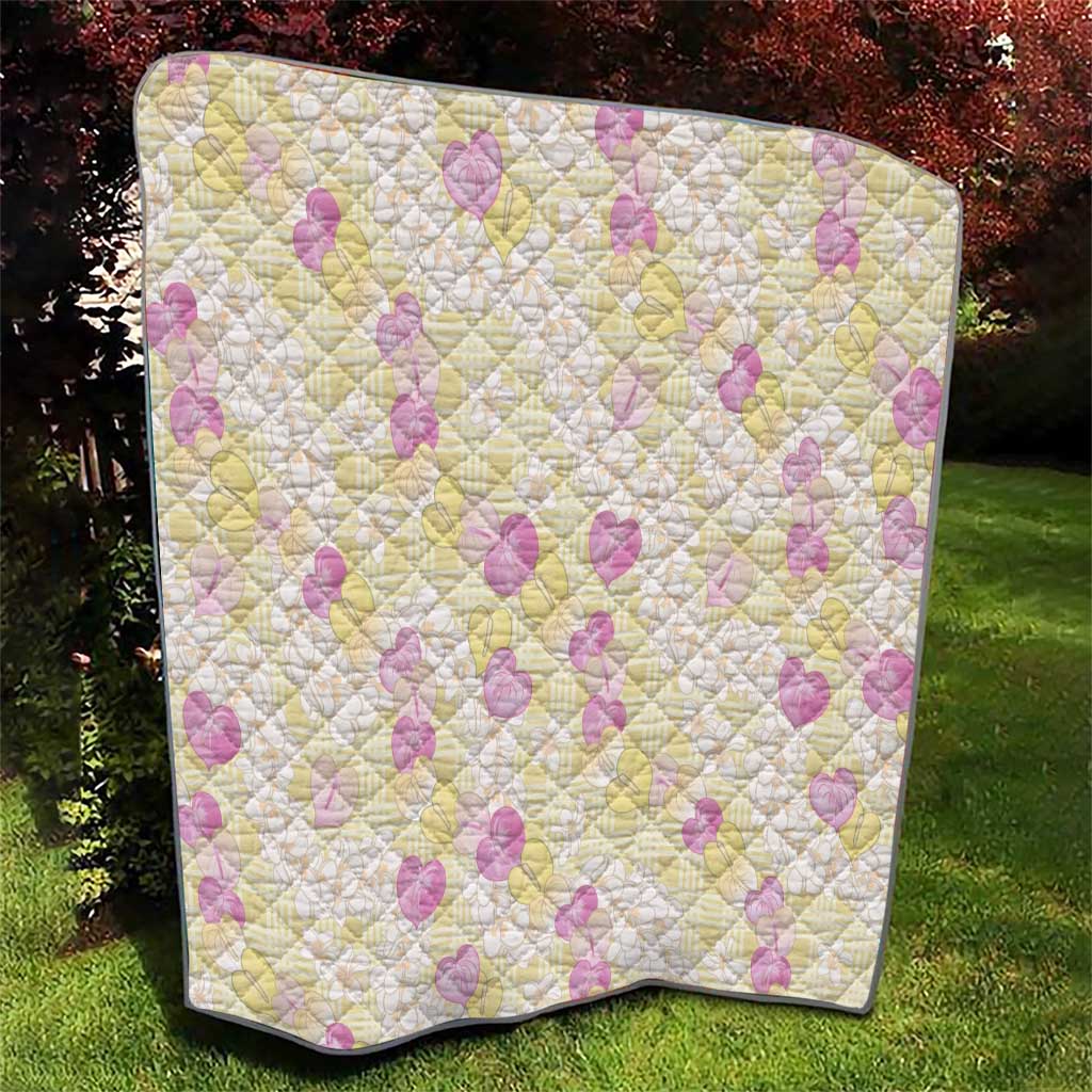 Anthurium Plumeria Lei Pastel Quilt Yellow Hawaiian Splendid Palaka