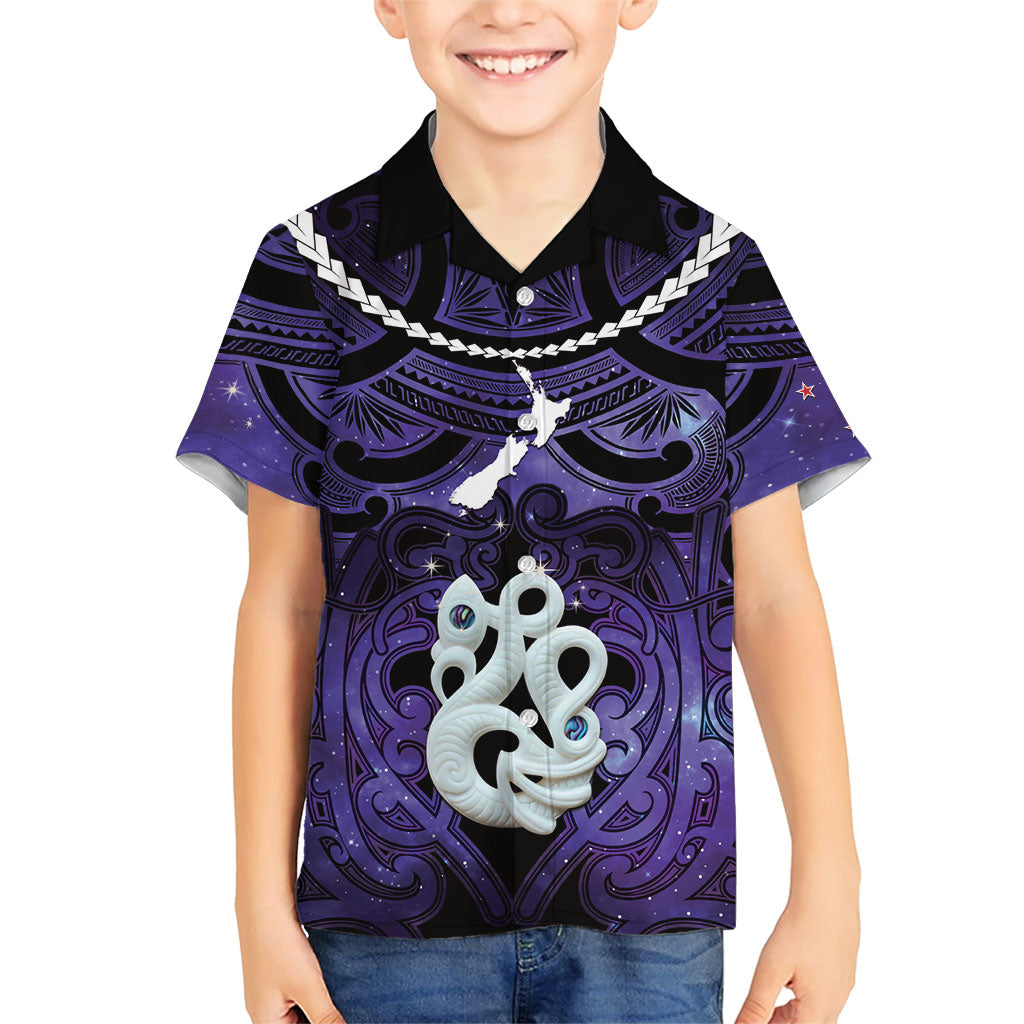 Personalised Maori Matariki Manaia Waiporoporo Family Matching Off Shoulder Maxi Dress and Hawaiian Shirt Maori Kowhaiwhai Pattern Galaxy LT01 Son's Shirt Purple - Polynesian Pride